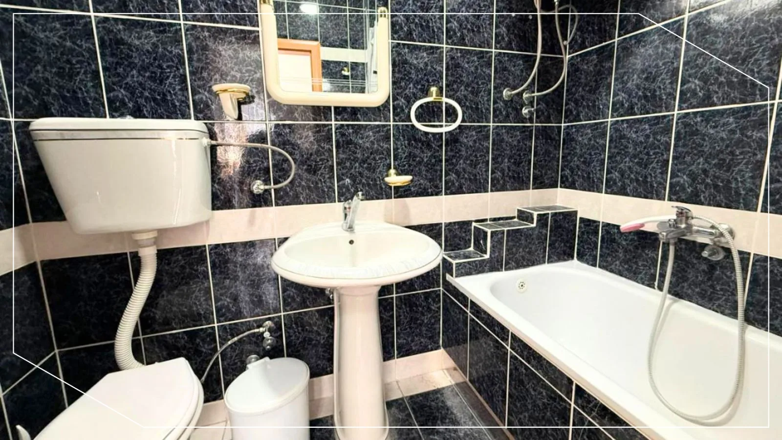 70m² Apartment for Rent in Center, Prishtina image 5