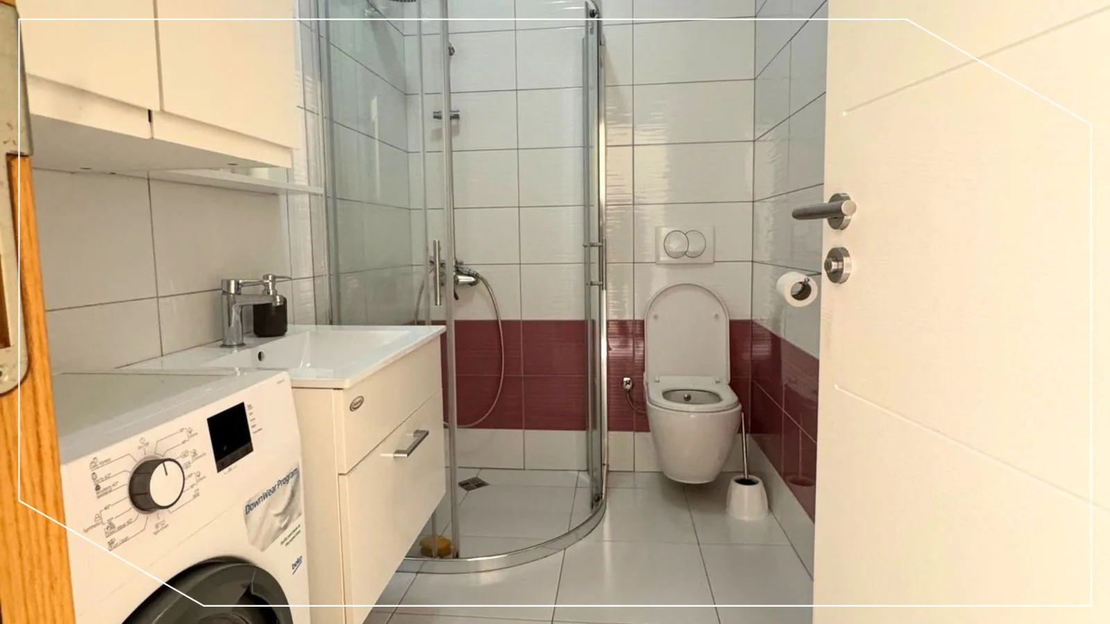 134m² Penthouse zur Miete in Lagjja e Spitalit, Prishtina image 8
