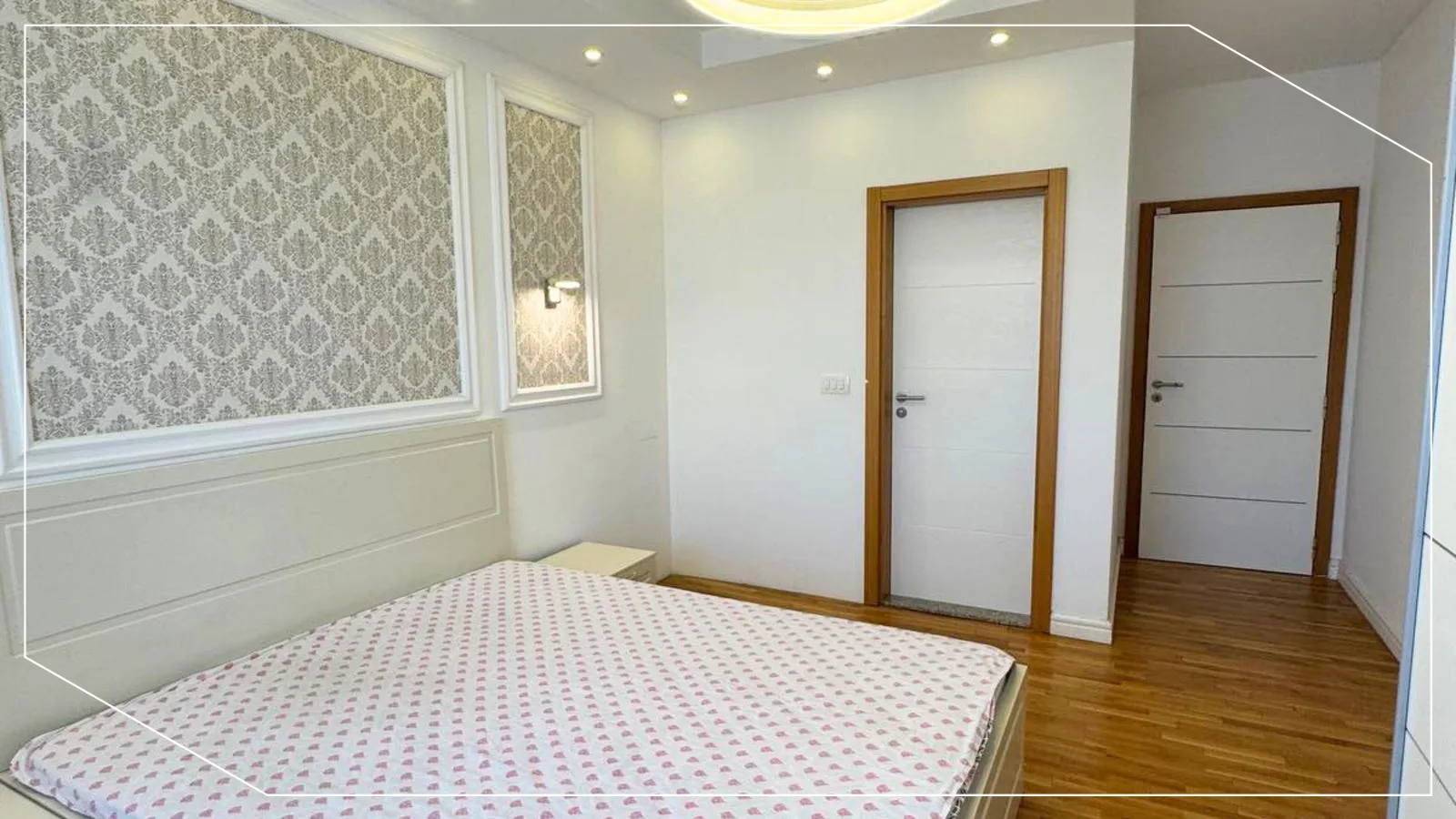134m² Penthouse zur Miete in Lagjja e Spitalit, Prishtina image 4