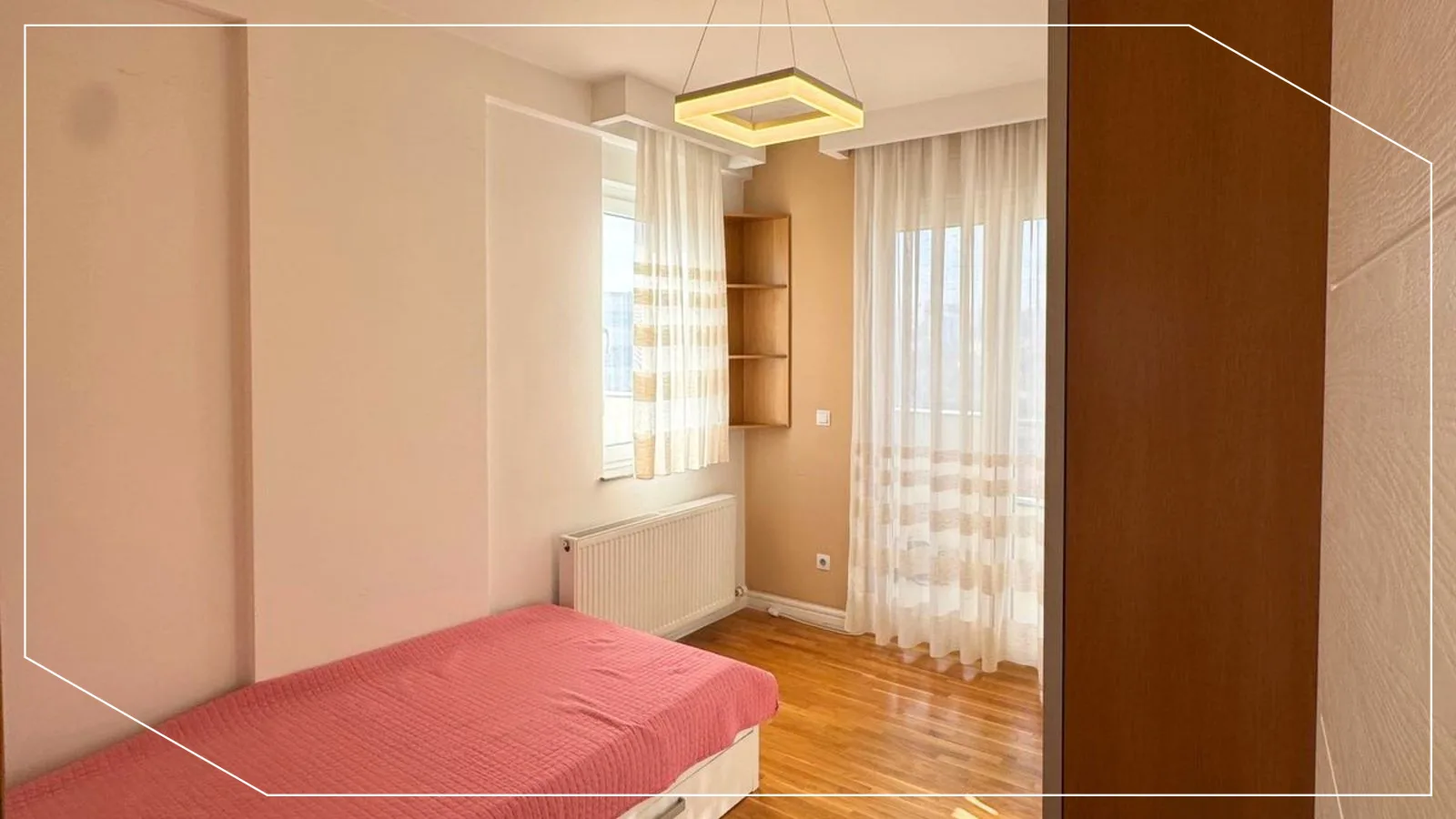 134m² Penthouse zur Miete in Lagjja e Spitalit, Prishtina image 6