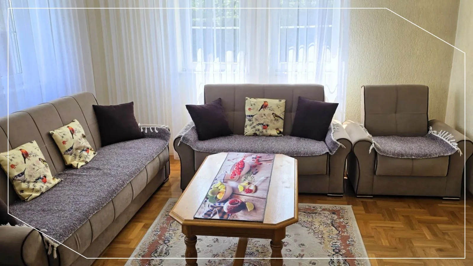 Hausetage zur Miete 80m² im Viertel Emshir, Prishtina image 2