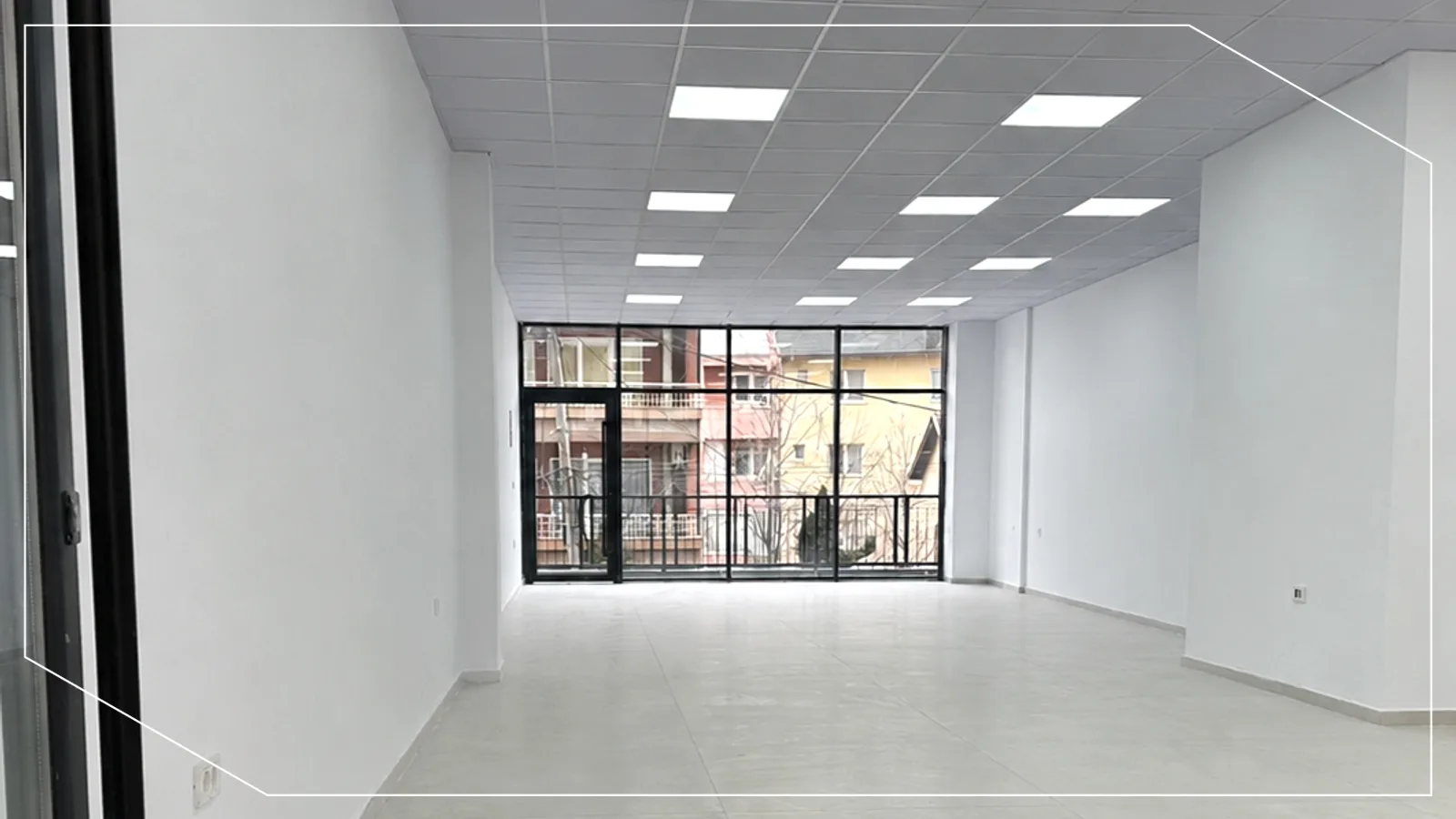 96m² Gewerbefläche zur Miete in Aktash, Prishtina image 2