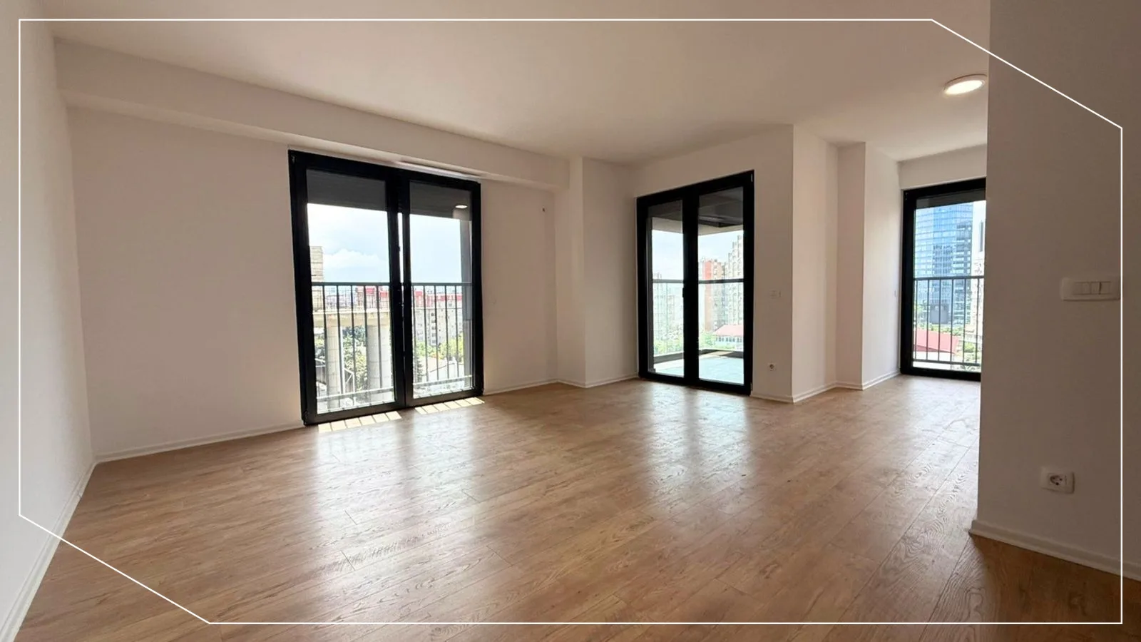 Office for Rent 106m² in Lakrishte, Prishtina image 2