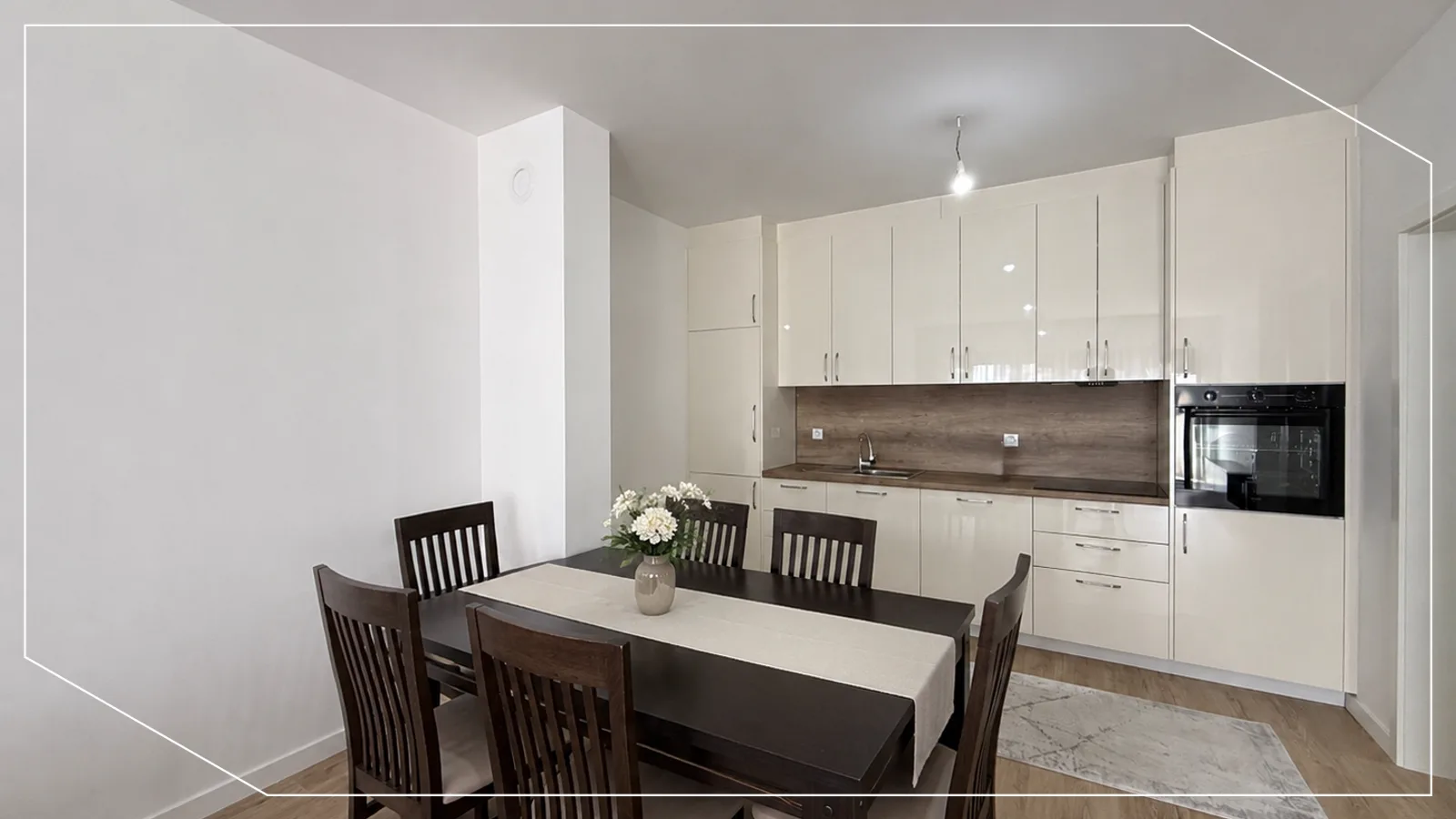 100m² Wohnung zur Miete in Kodrina, Prishtina image 2
