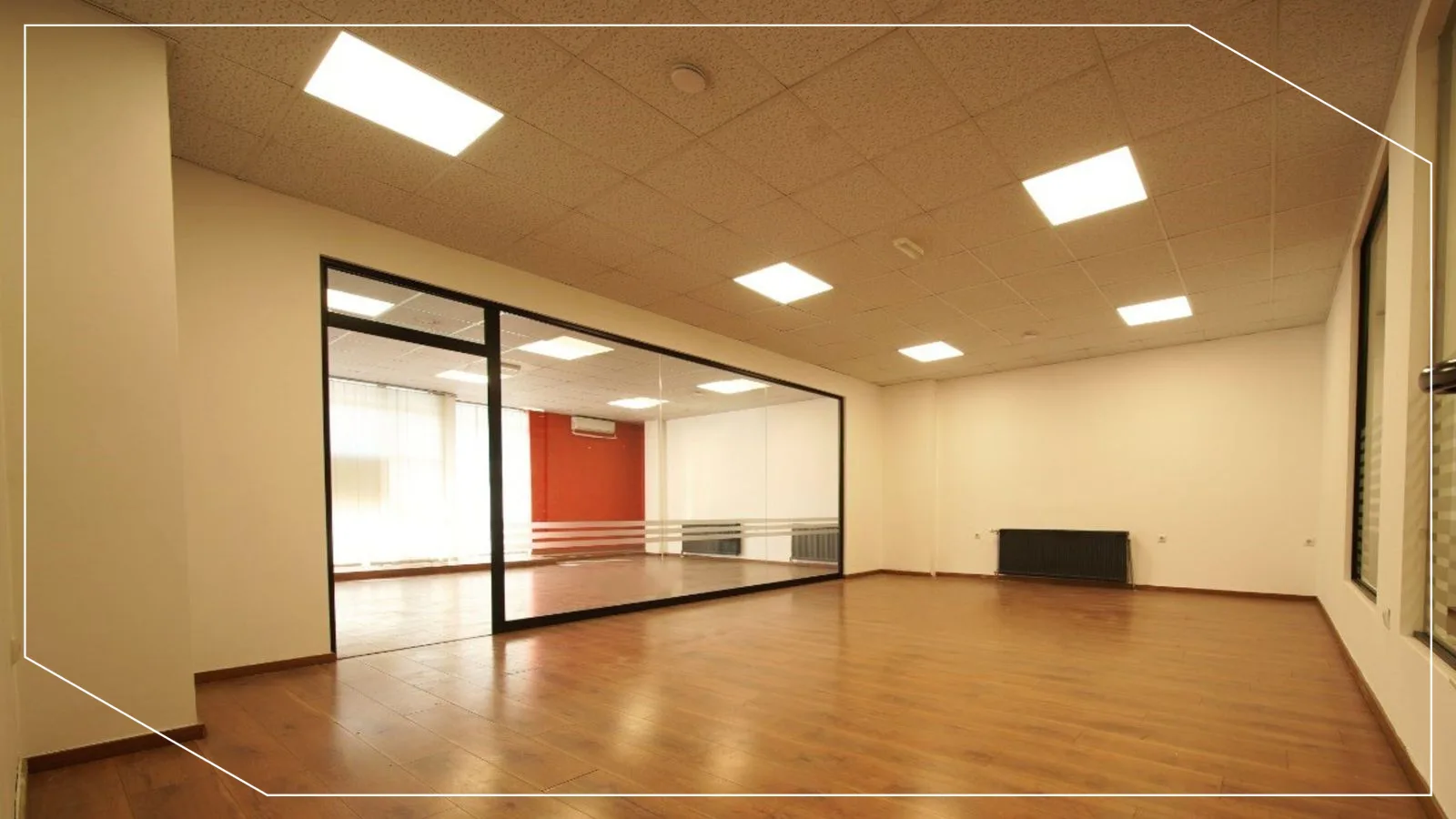 Büro zur Miete 450m² im Viertel Pejton, Prishtina image 4