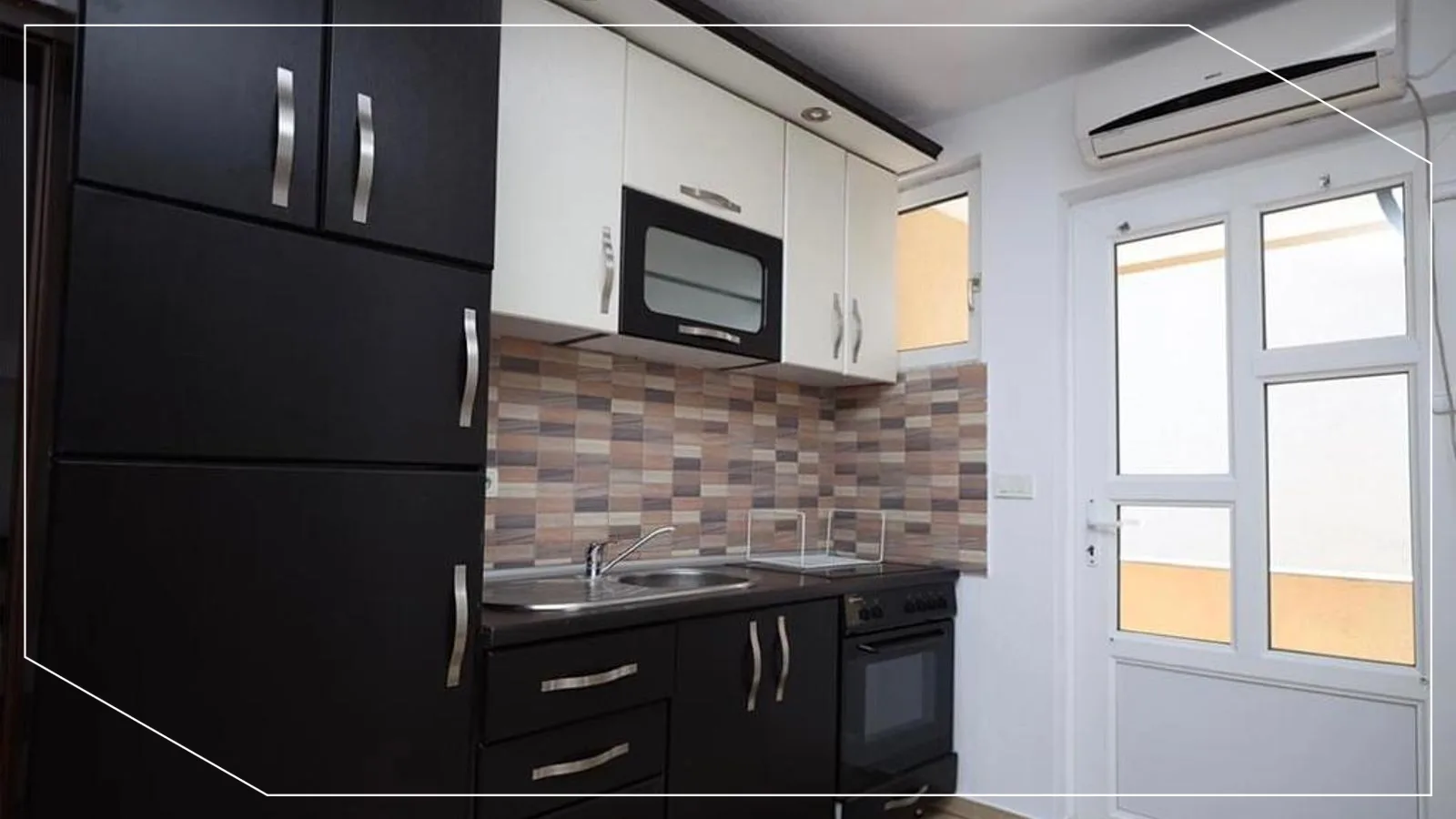 House floor for rent in Dardania, Prishtina image 2