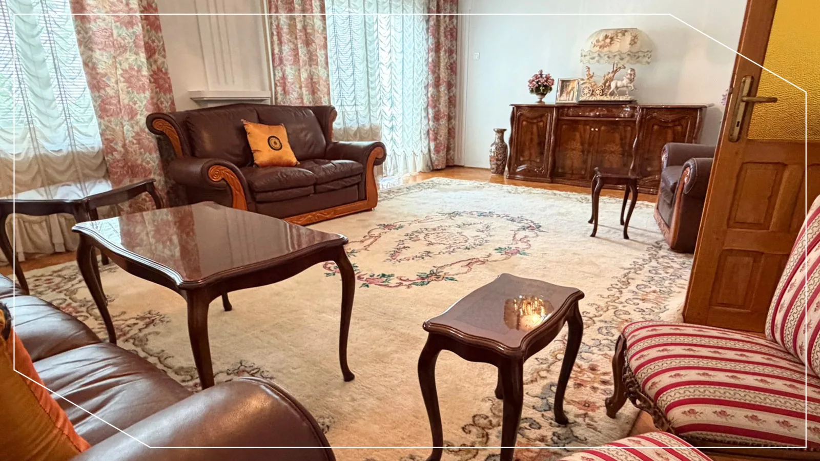 House for sale 370m² in Bregu i Diellit, Prishtina image 2