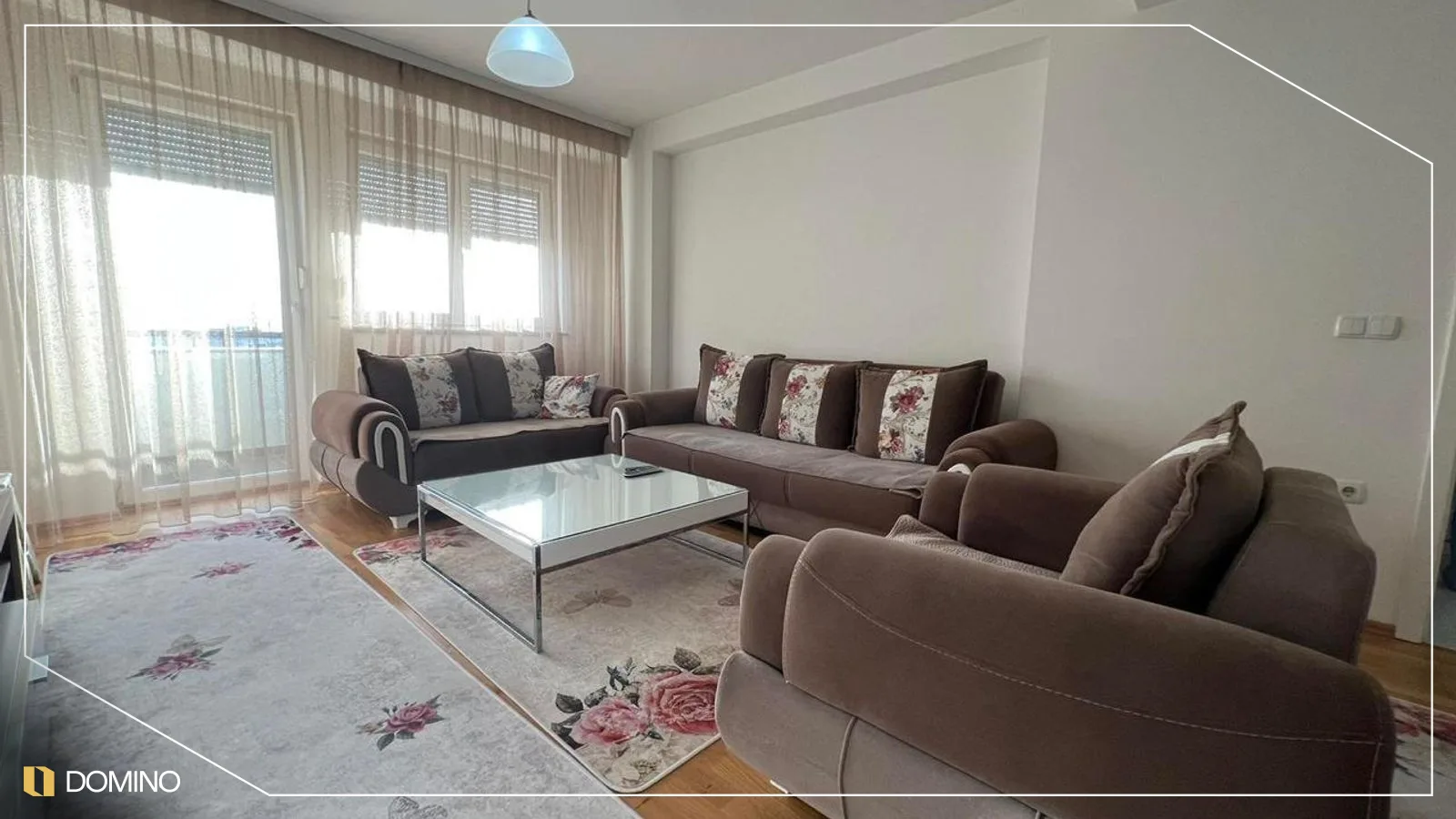 72m² Wohnung zur Miete in Bregu i Diellit, Pristina image 1