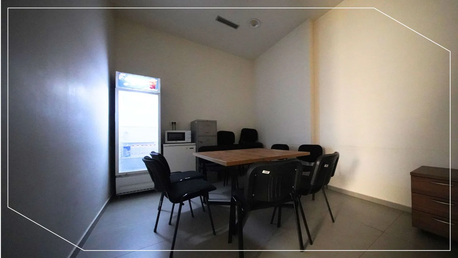 Office for rent 900m² in Lakrishte, Prishtina image 8