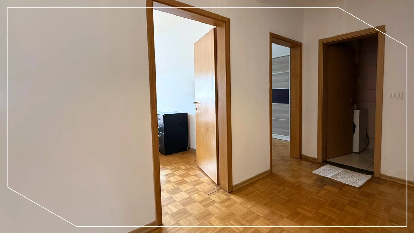 92m² Wohnung zum Verkauf in Arberi, Prishtina image 4
