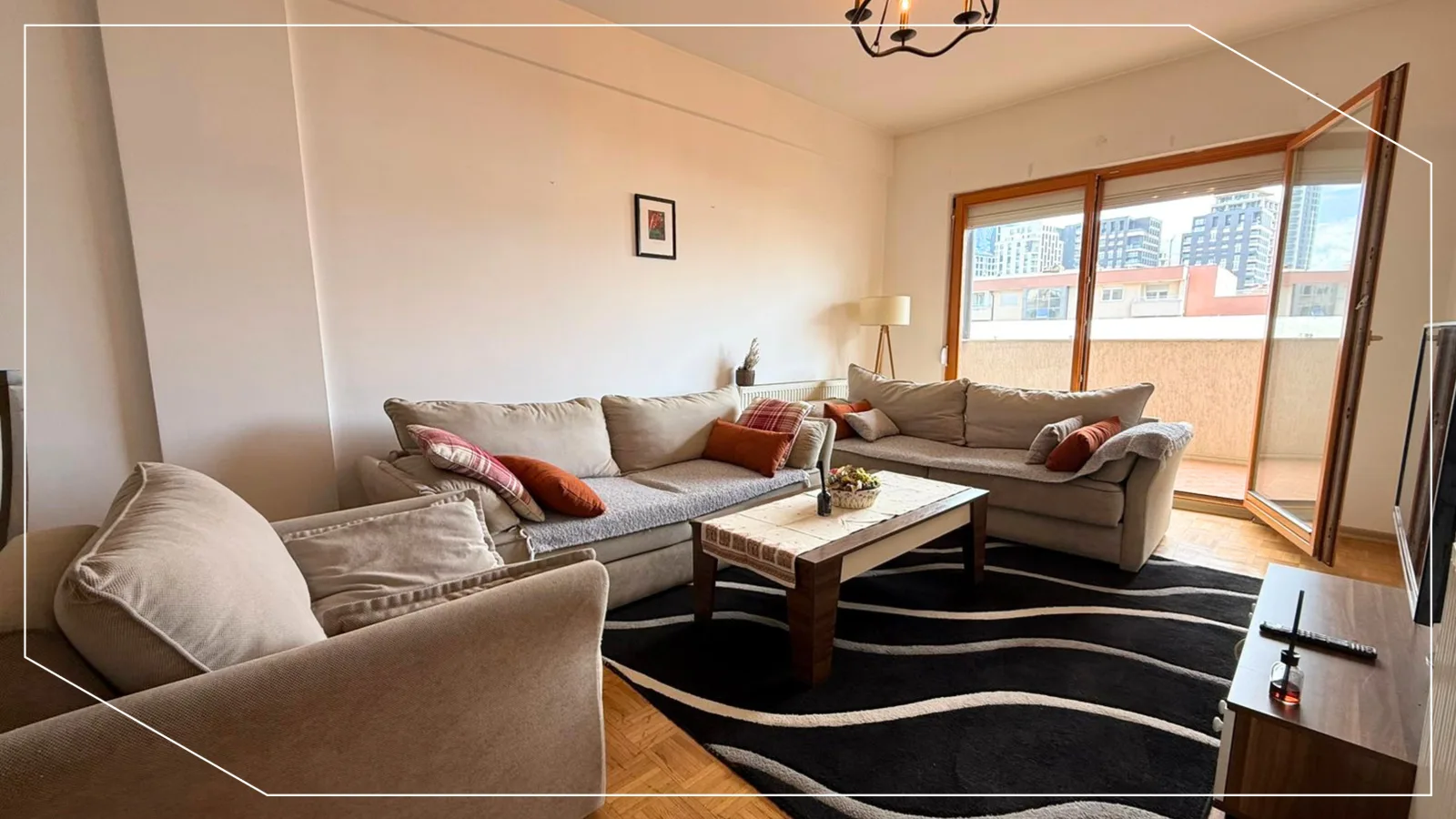92m² Wohnung zum Verkauf in Arberi, Prishtina image 2