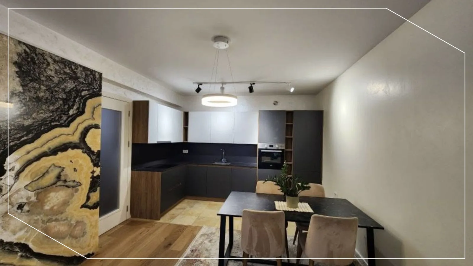Banesë me qira 92m²  në lagjen Aktash, Prishtinë image 2