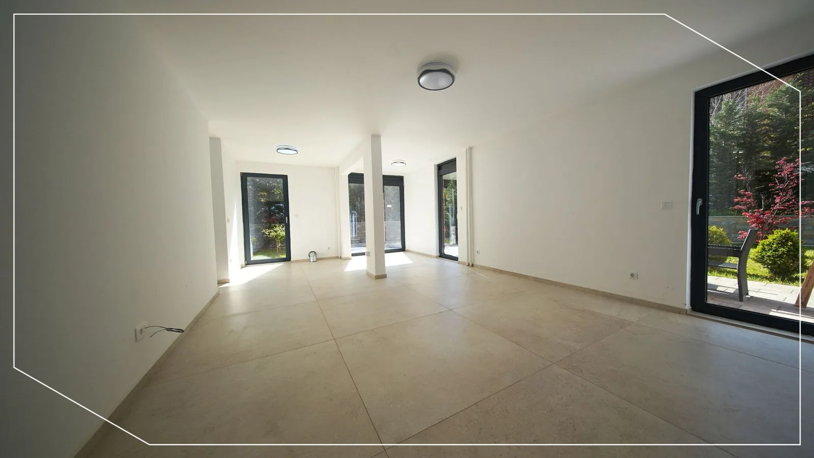 Lokal me qira 200m² në lagjen Dardania, Prishtinë image 2