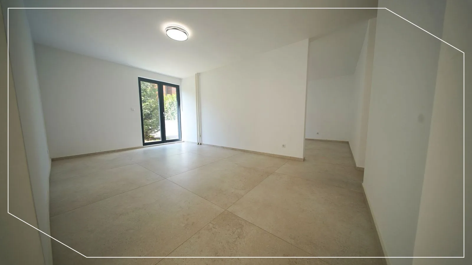 Lokal me qira 200m² në lagjen Dardania, Prishtinë image 3