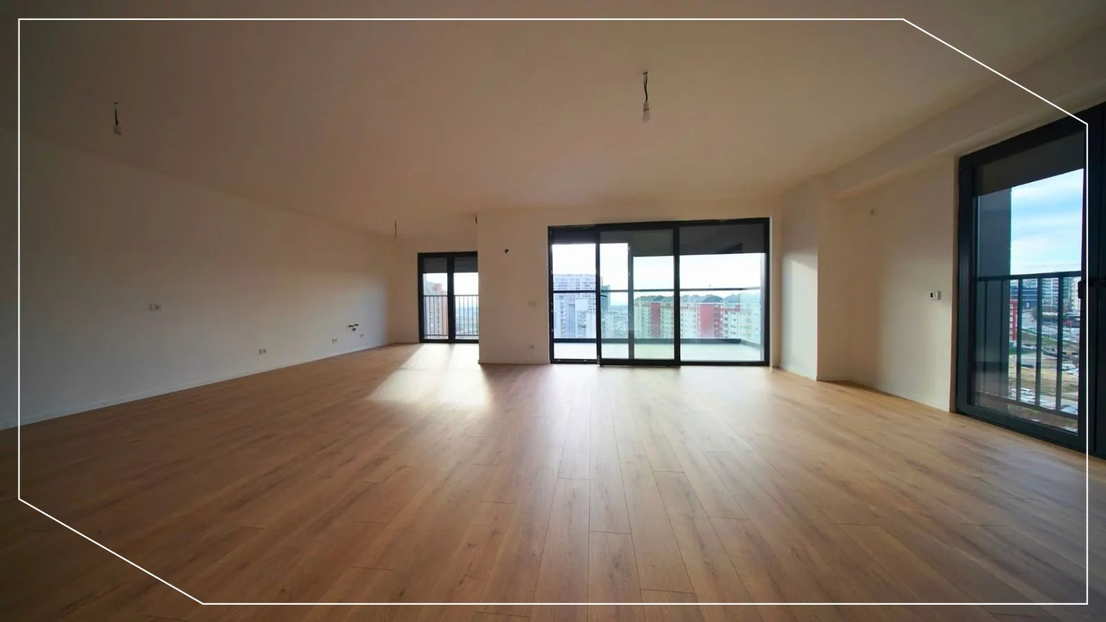 Duplex / Büro zur Miete 193m² im Viertel Lakrishte, Pristina image 4