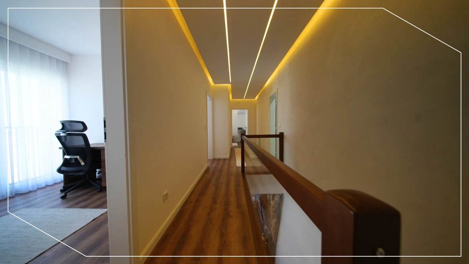240m² Duplex Penthouse for Rent in Emshir, Prishtina image 4
