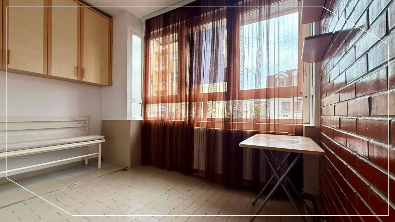 Zyre me qira 91m² në lagjen Pejton, Prishtinë image 7