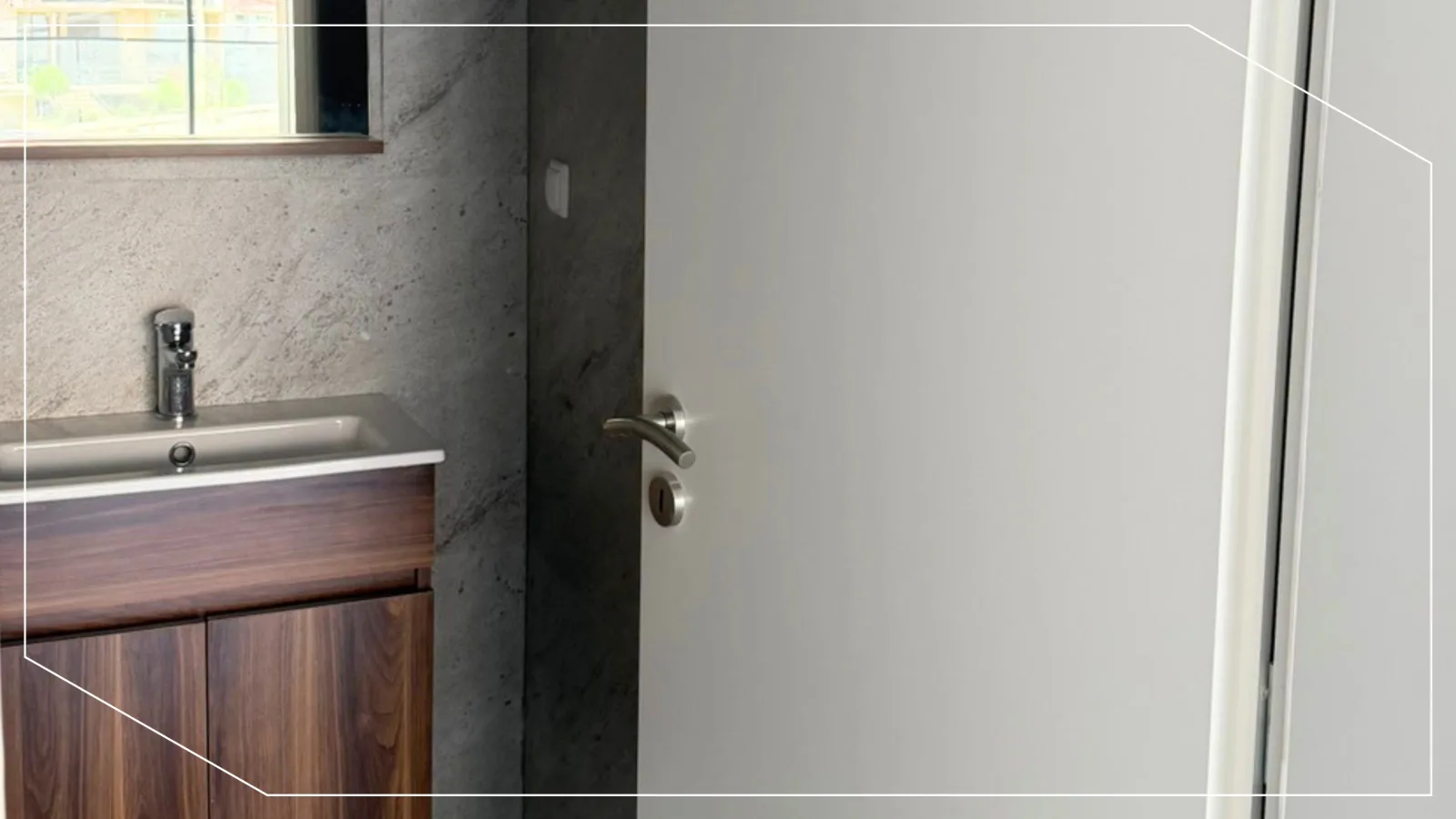 75m2 commercial space for rent in Rruga A, Prishtina image 3