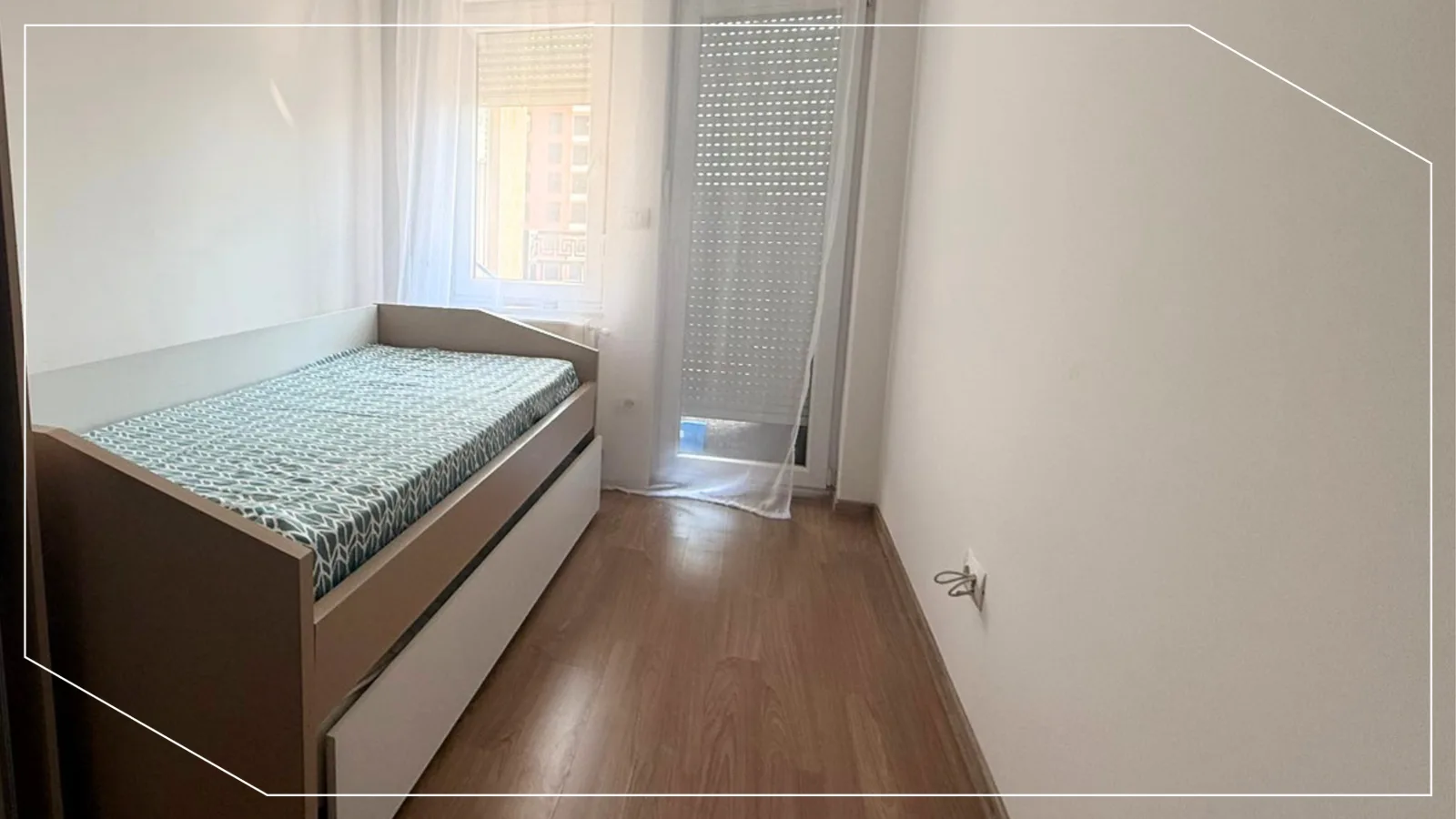 Banesë me qira në lagjen Rruga C, Prishtinë image 4