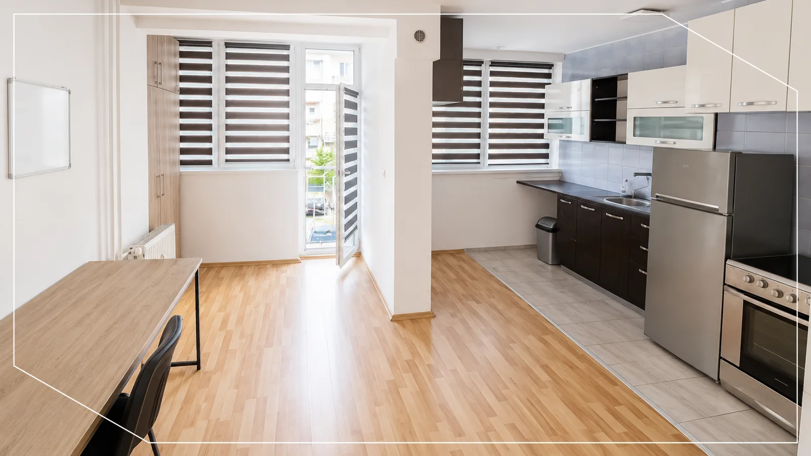 Büro zur Miete im Viertel Qendër, Prishtina image 3