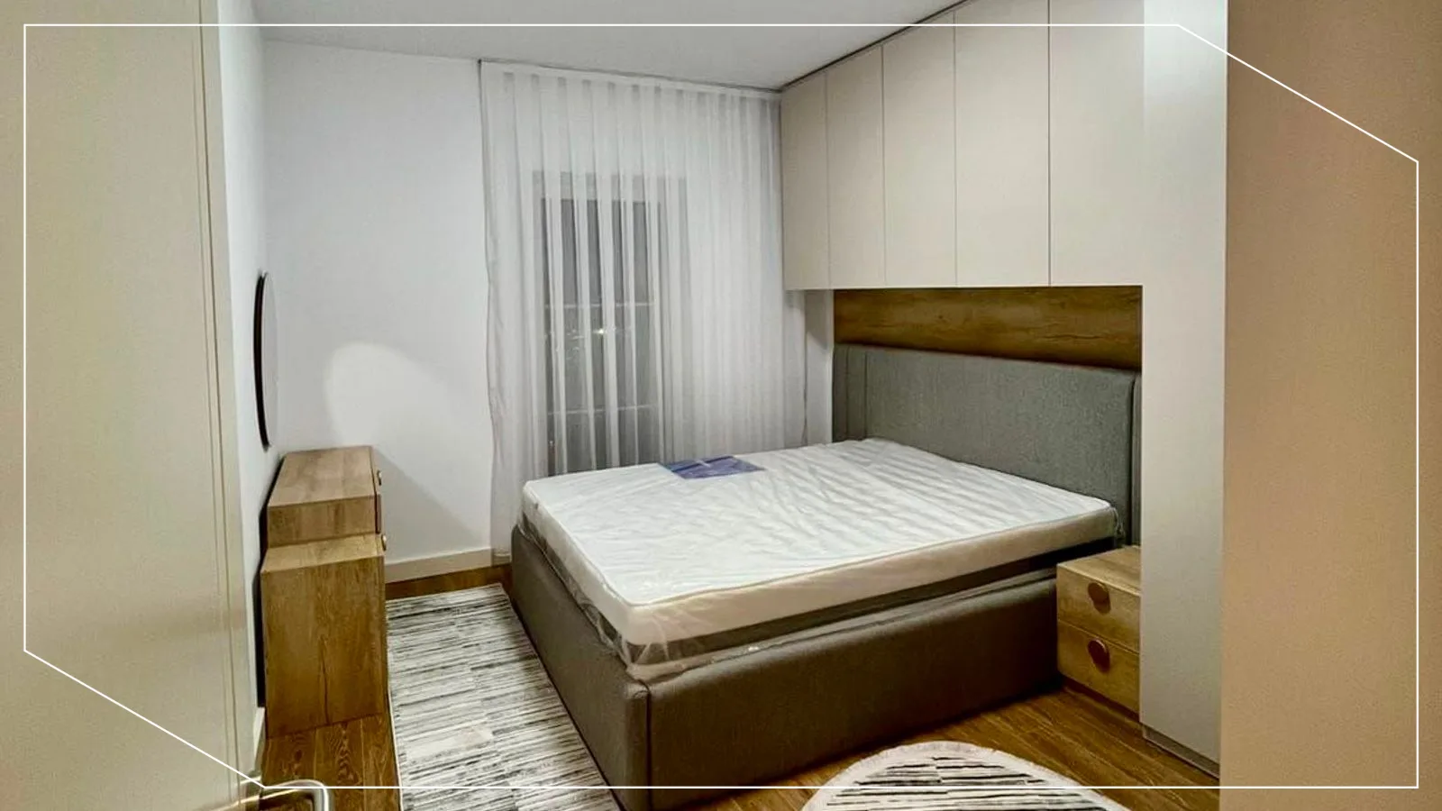 92m² Wohnung zur Miete in Prishtina e Re, Prishtina image 3