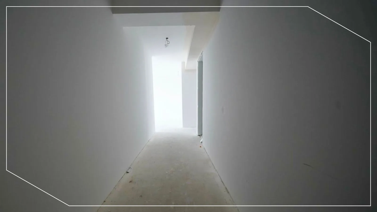 99.5m² Apartment for Sale in Aktash, Prishtina image 2