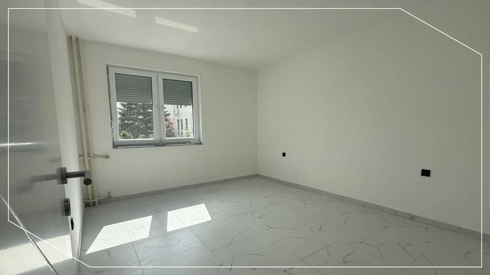 90m² Wohnung / Büro zur Miete in Ulpiana, Prishtina image 4