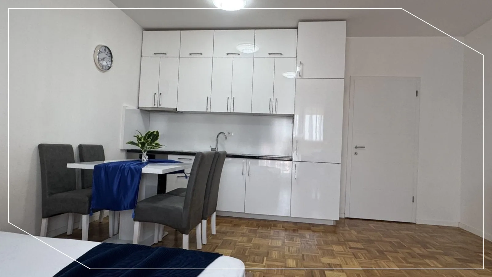 37m² Wohnung zur Miete in Lagjja e Muhaxherëve, Prishtina image 2