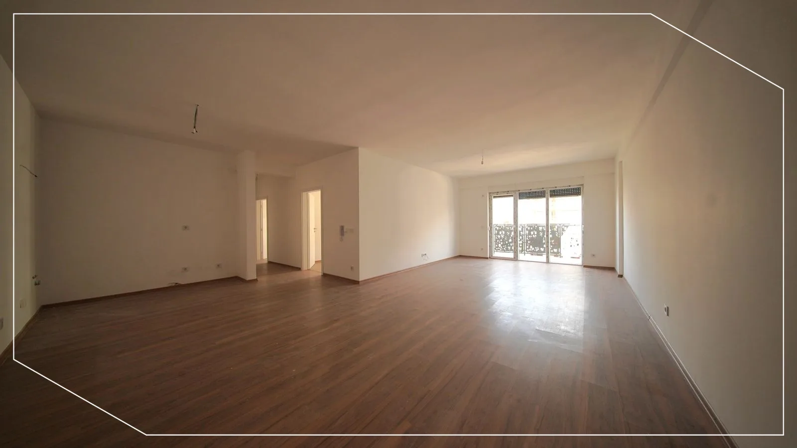 Apartment for sale 117m² in Prishtina e Re neighborhood, Prishtinë image 2