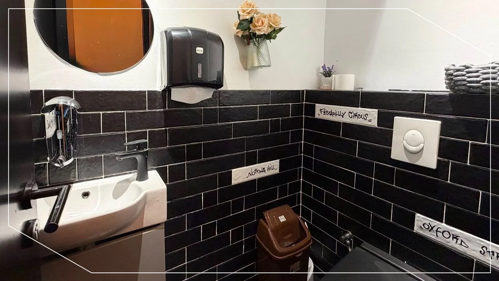 Lokal me qira 240m² në lagjen Bregu i Diellit, Prishtinë image 3