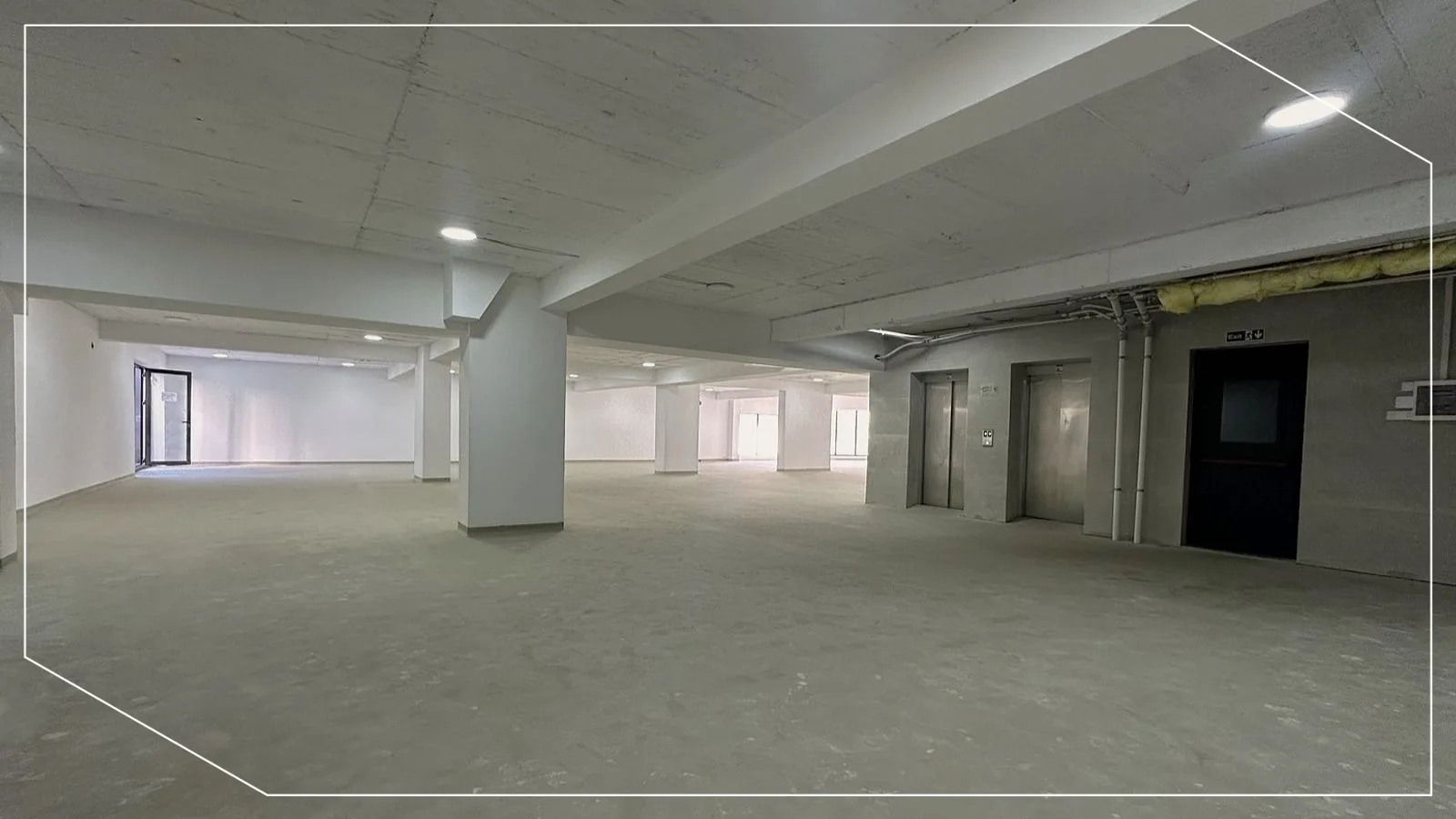 Lokal me qira 500m² në lagjen Rruga C, Prishtinë image 4