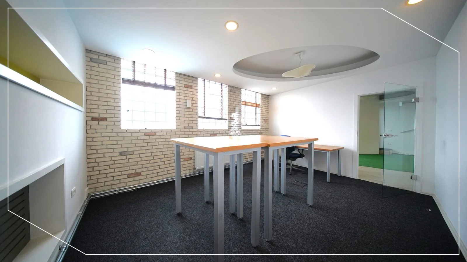 Zyre me qira 350m² në lagjen Pejton, Prishtinë image 5