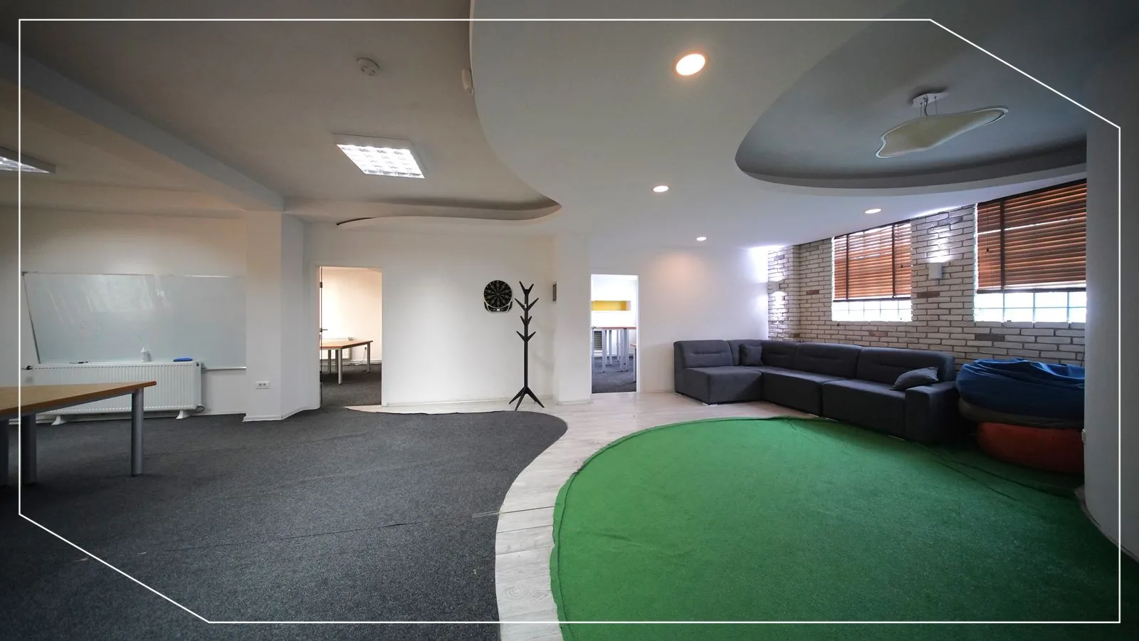 Zyre me qira 350m² në lagjen Pejton, Prishtinë image 6
