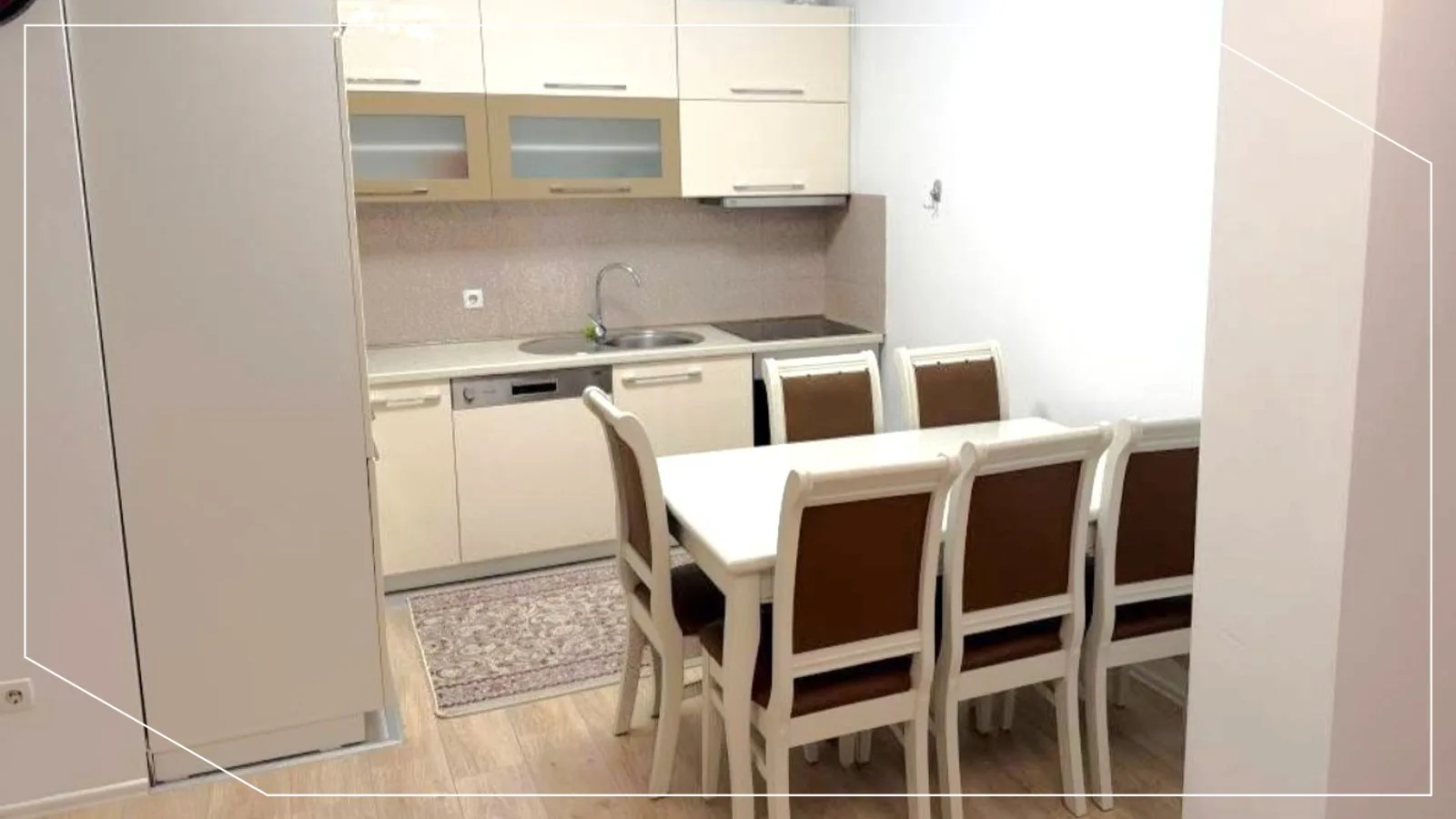 93m² Apartment for Rent in Rruga B, Prishtina image 2