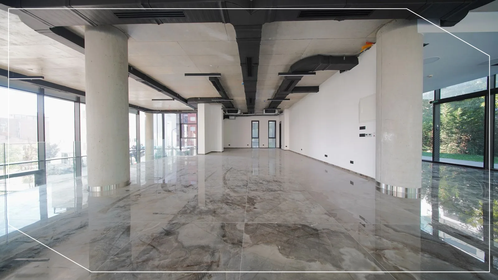 Lokal me qira 398,5m² në lagjen Muharrem Fejza, Prishtinë image 6