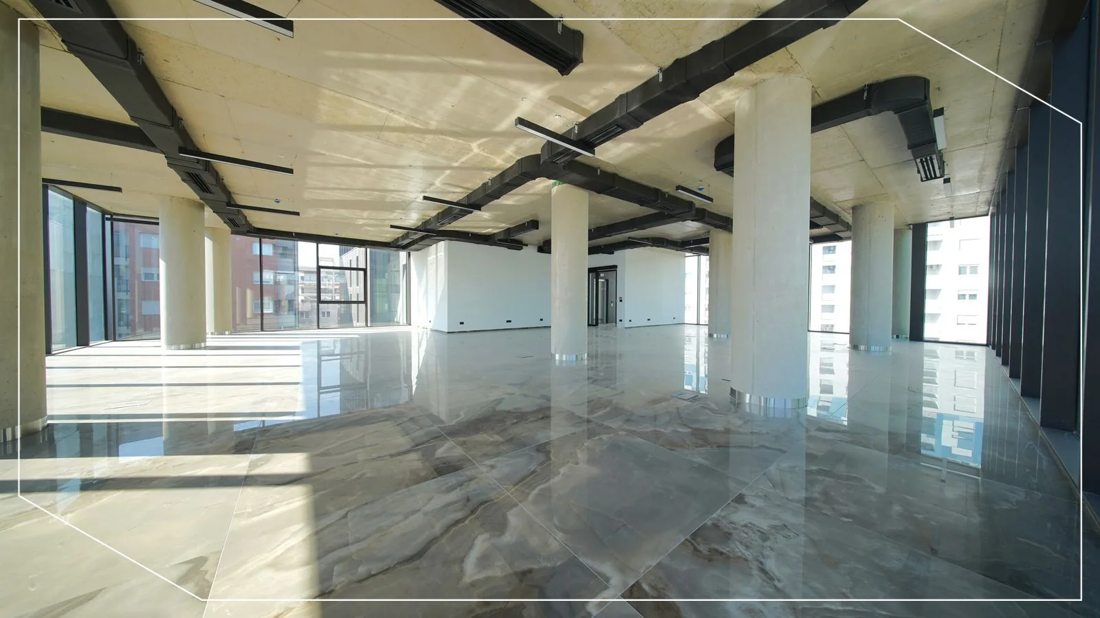 Office for Rent 275m² in Muharrem Fejza, Prishtina image 2