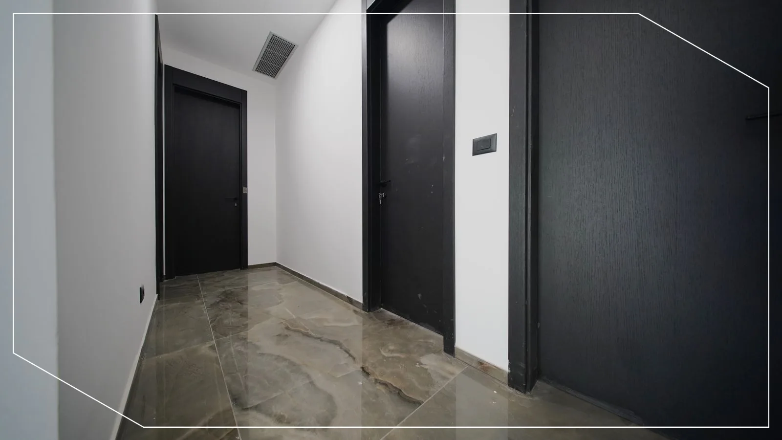Office for Rent 275m² in Muharrem Fejza, Prishtina image 5