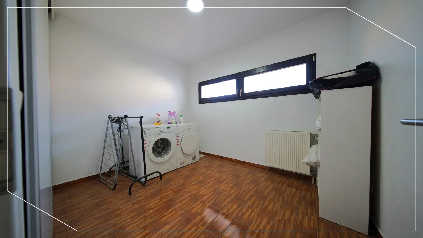 Shtëpi me qira 260m² afër Fshatit Ndërkombëtar, Prishtinë image 8