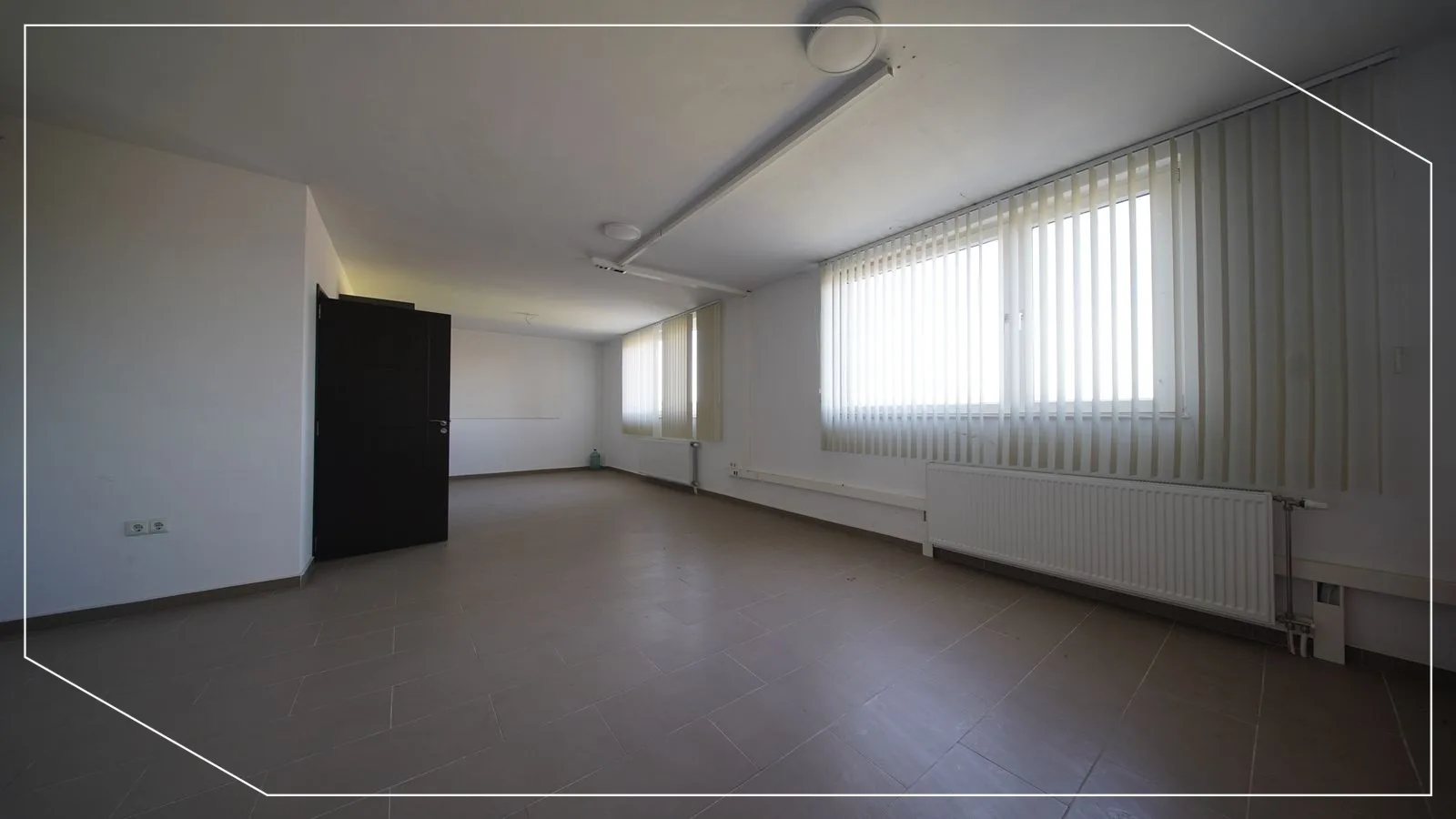 Depo me qira 1800m²+200m² në Llapllasellë image 7