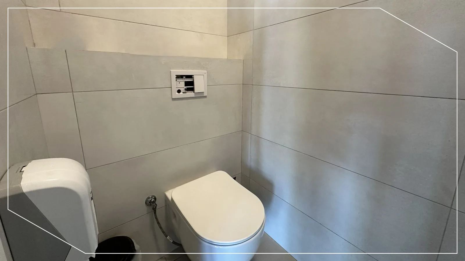 Gewerbefläche zu vermieten 123m² in Emshir, Prishtina image 4