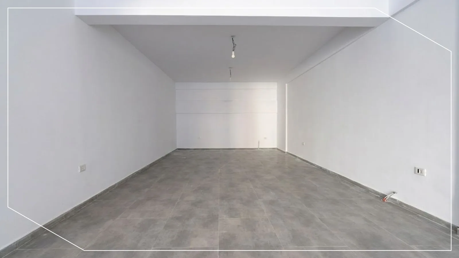 Lokal me qira 106m²në lagjen e Muhaxherëve, Prishtinë image 4