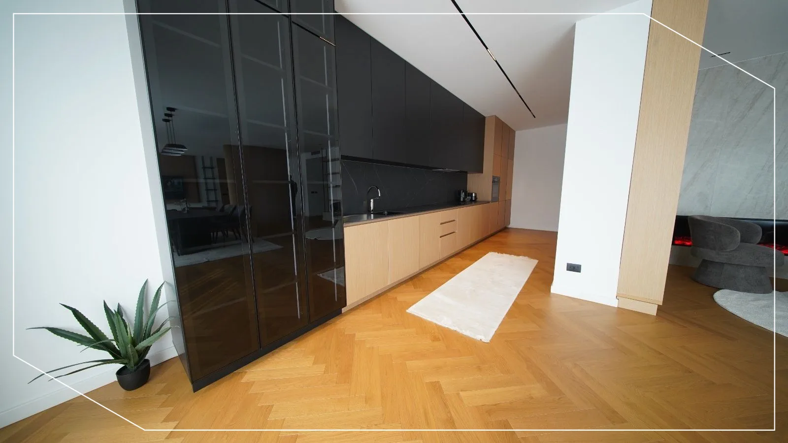 235m² Apartment for Rent in Arberi, Prishtina image 3
