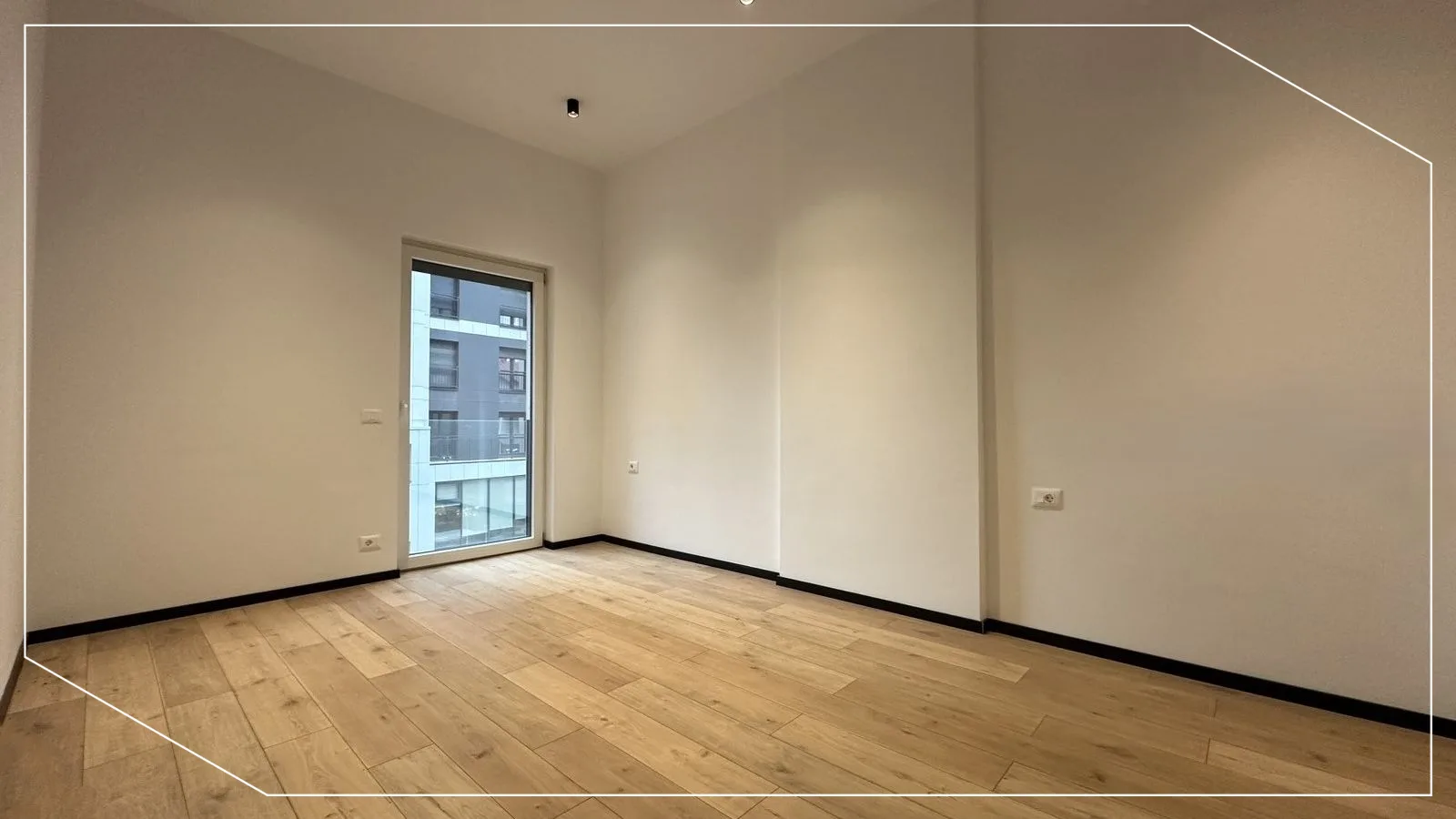 117m² Apartment / Office for Rent in Aktash, Prishtina image 3