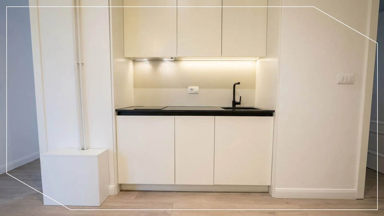 Zyre me qira 105m² në Qendër, Prishtinë image 4