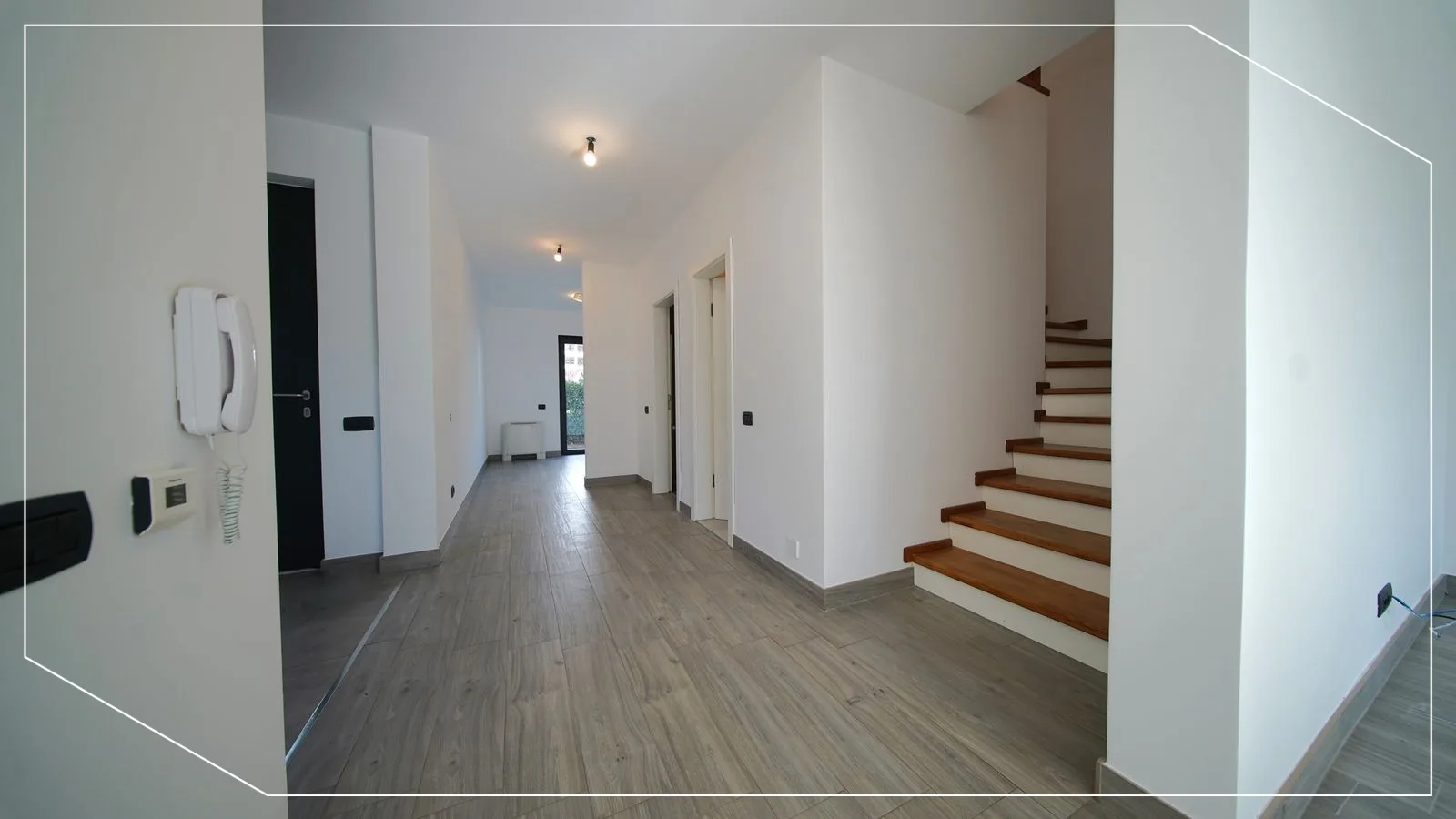 Haus zu vermieten, 185m², im Viertel Swiss Village, Pristina image 4