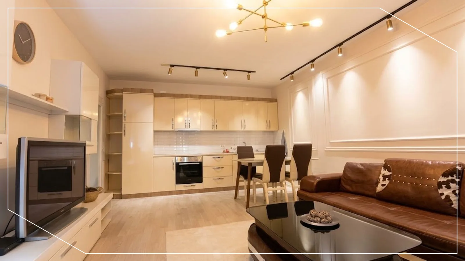 85m² Wohnung zur Miete in Muhaxherëve, Prishtina image 2