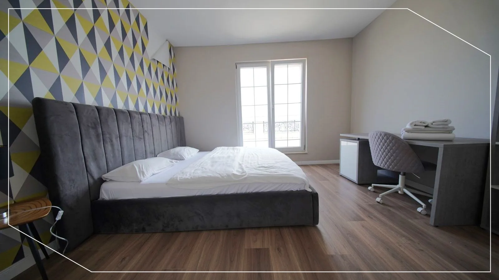 127m² Penthouse for Rent in Te Qafa, Prishtina image 3