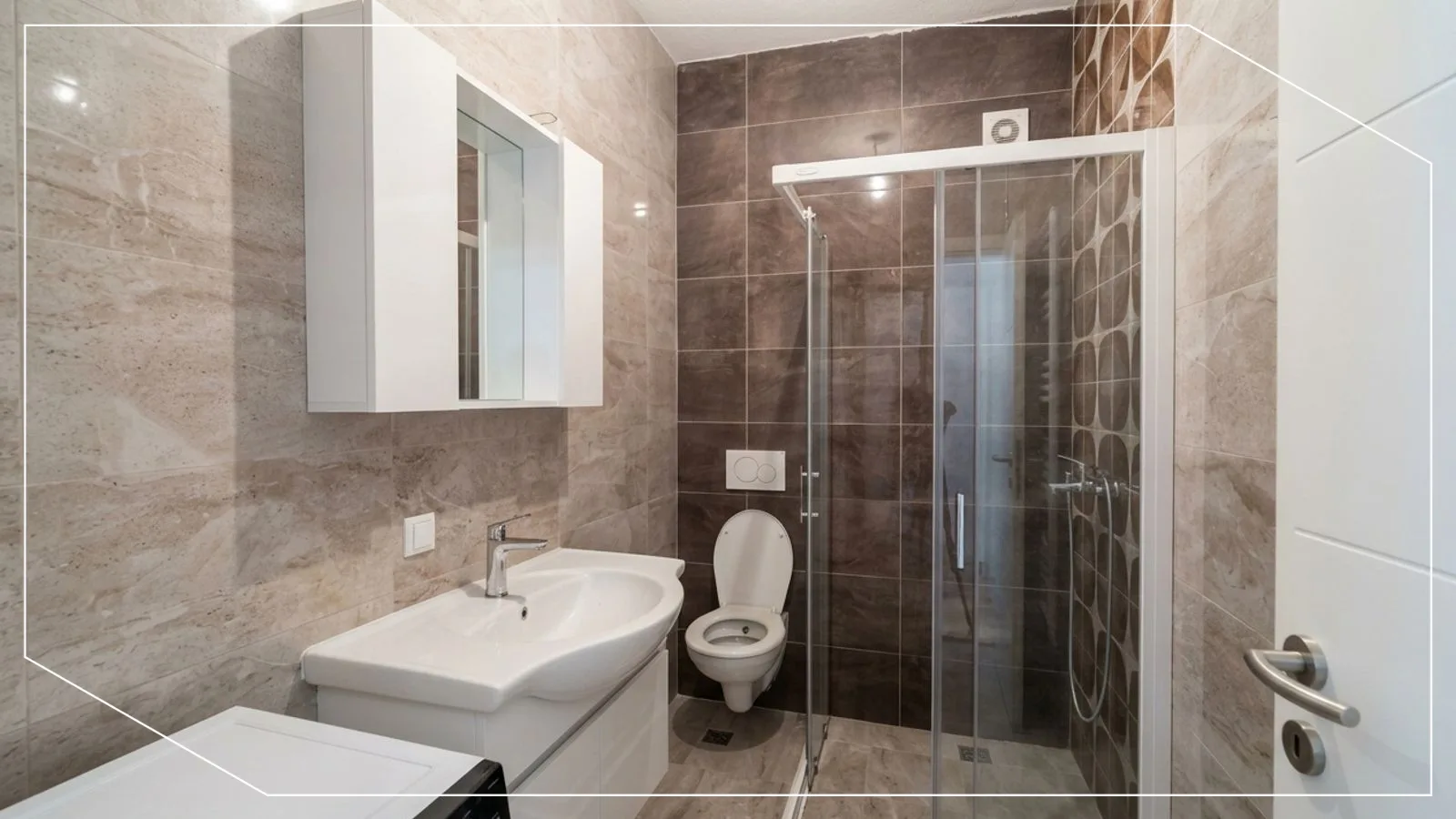 78m² Wohnung zur Miete in der Rruga C, Pristina image 5