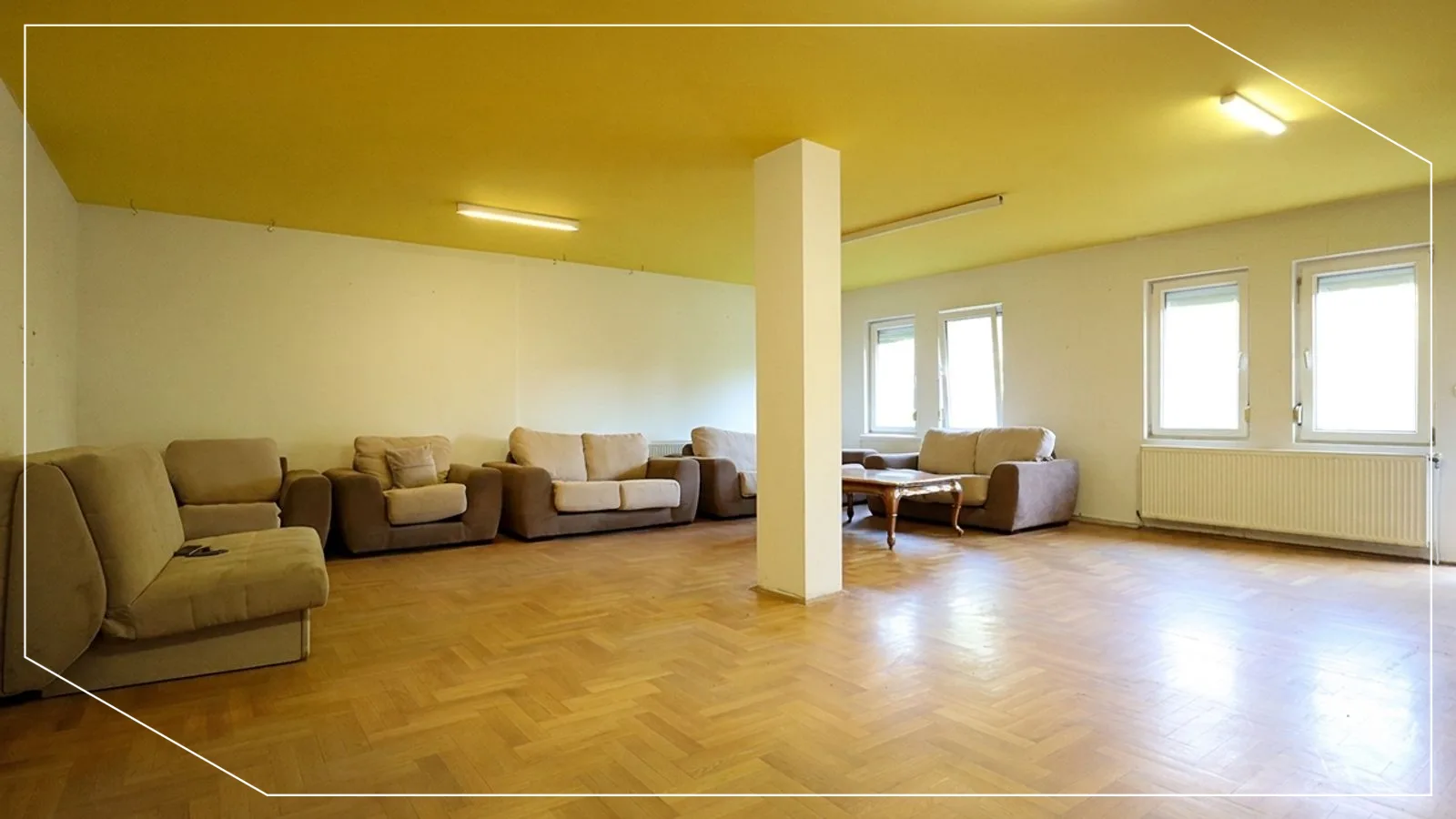 Haus / Büro zur Miete 350m² im Viertel Bregu i Diellit, Prishtina image 2