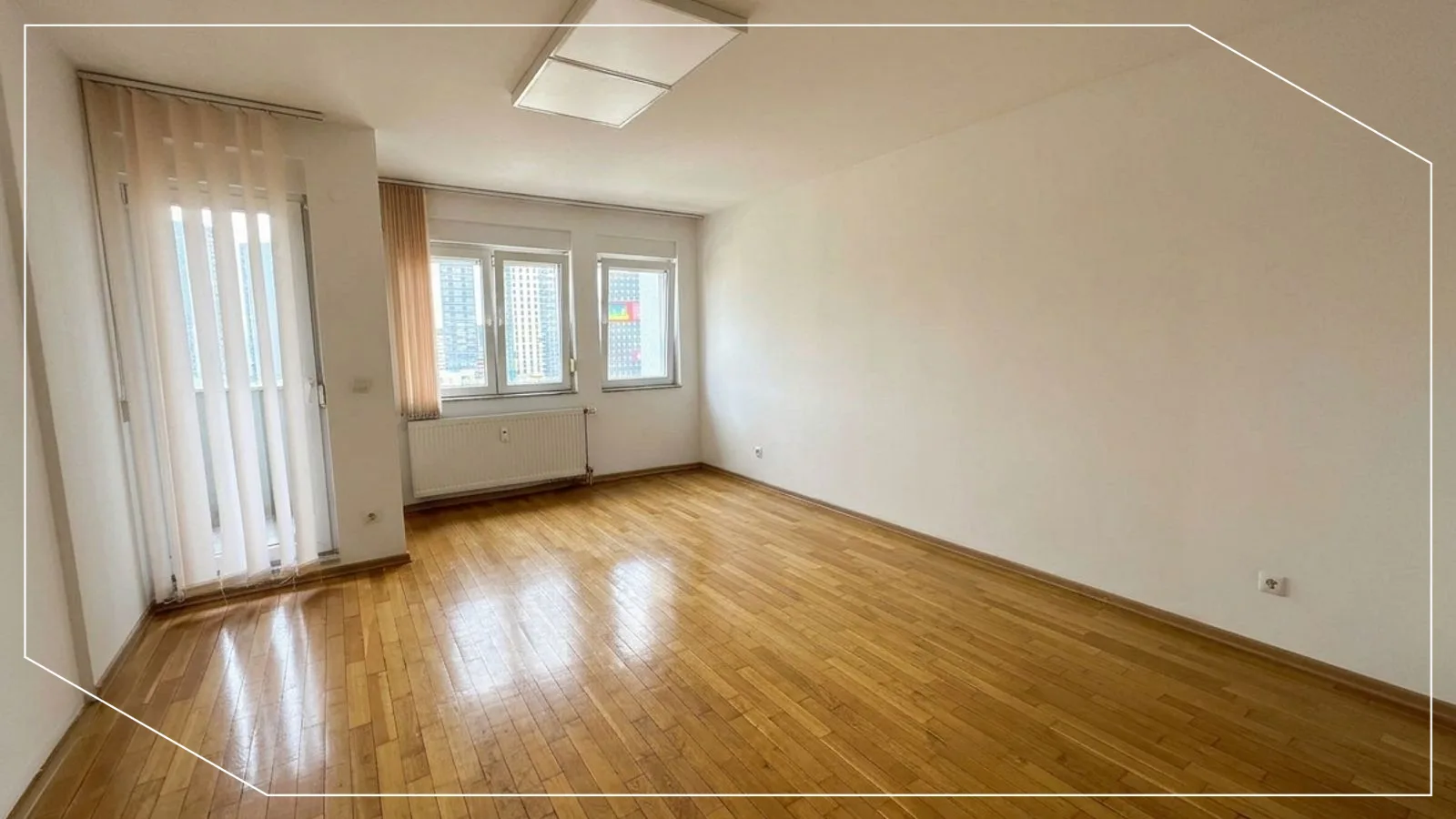 Wohnung / Büro zur Miete 102m² im Viertel Arbëri, Pristina image 3